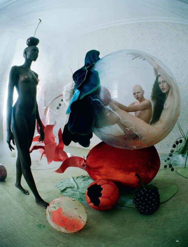 verkrachting eer bidden Tim Walker does Hieronymus Bosch for Love Magazine | DJ Food