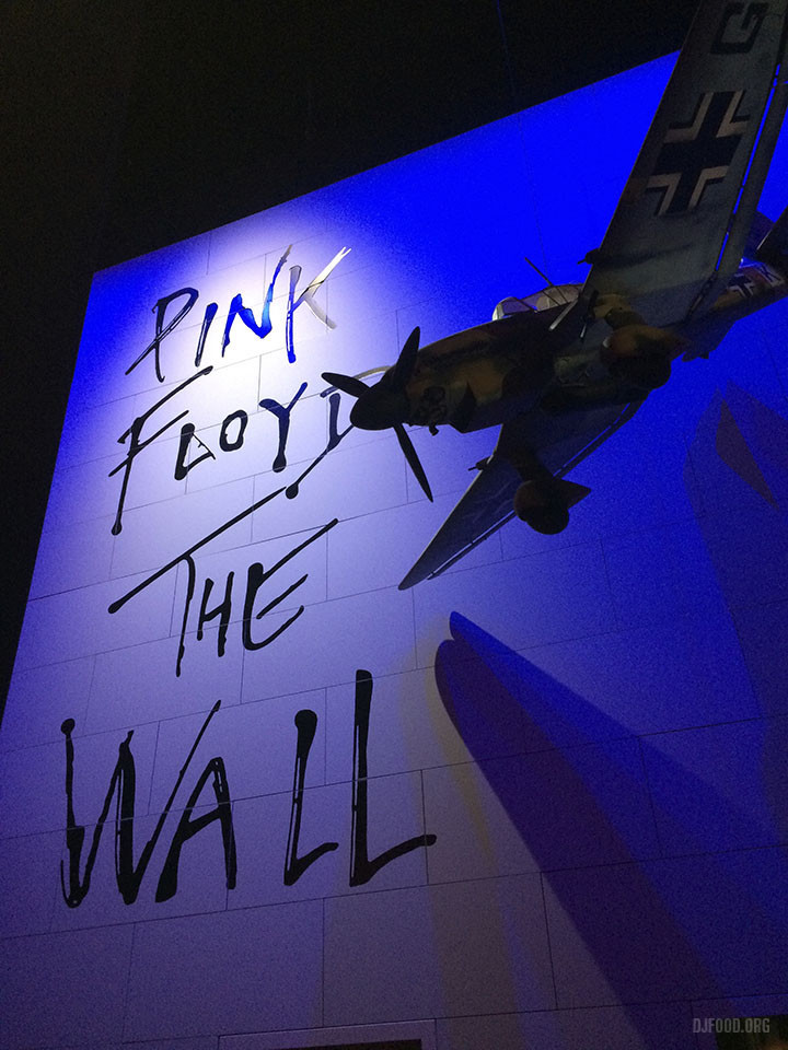 PinkFloyd_Wall2