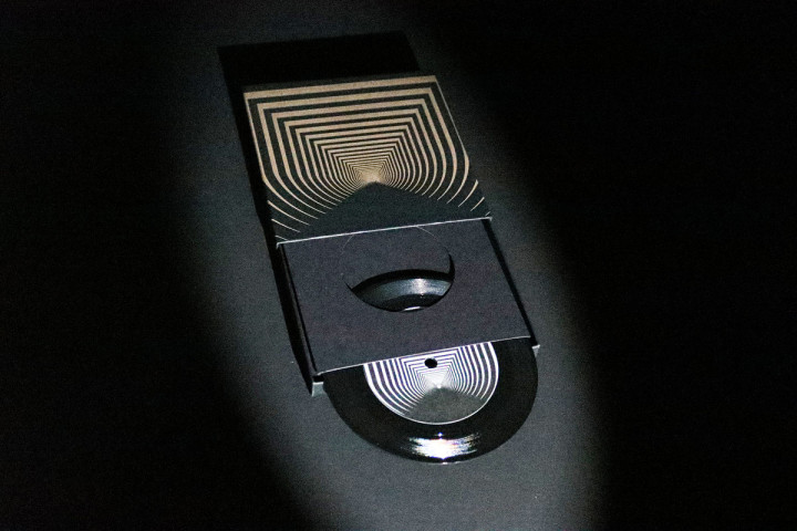 0040885274_10